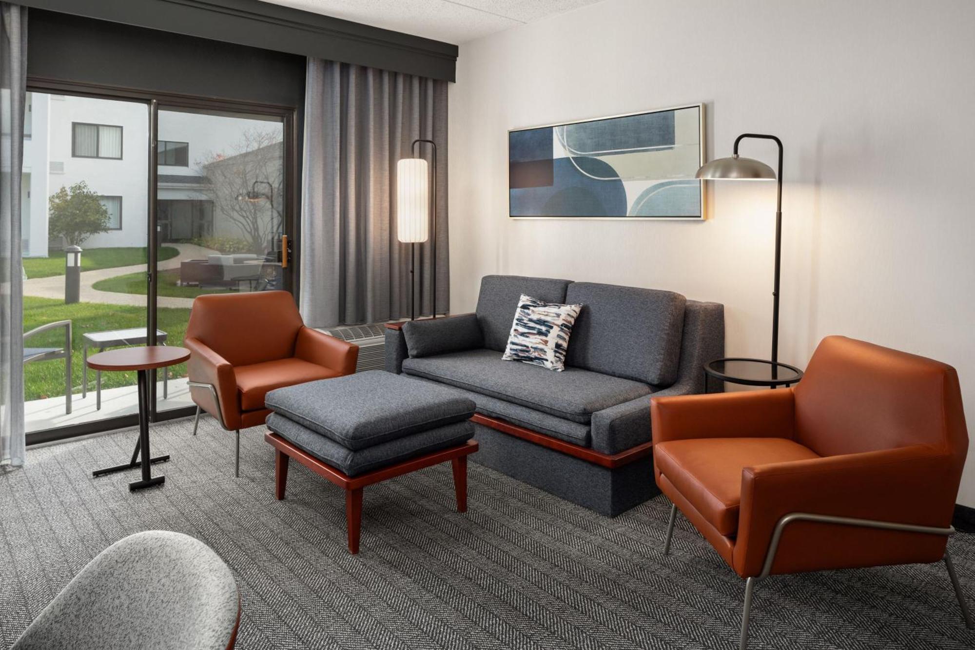 Courtyard By Marriott Chicago Waukegan / Gurnee Hotel Buitenkant foto